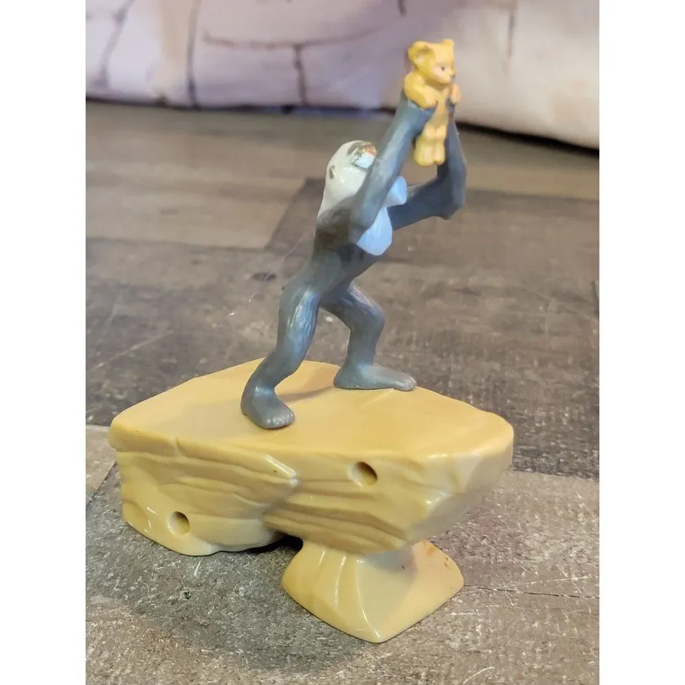 Lion King 2019 Simba birth monkey McDonald's toy figure‎
